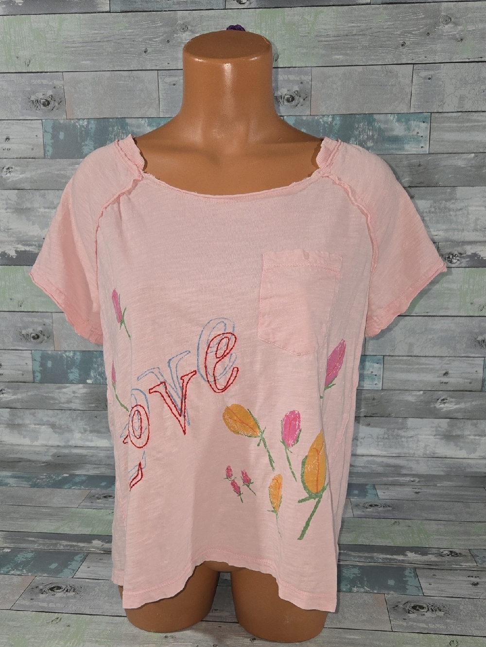 Pilcro Light Pink Short-Sleeve Tee with Floral 'Love' Embroidery Sz Small